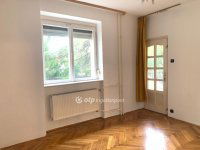 Eladó téglalakás, Dunaújvárosban 39 M Ft, 2 szobás