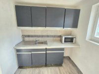 Eladó családi ház, Baján 9.9 M Ft, 2 szobás