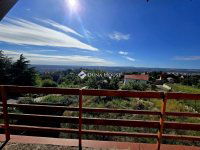 Eladó családi ház, Pécsett 88.9 M Ft, 3 szobás