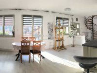 Eladó családi ház, Szentendrén 228 M Ft, 4 szobás