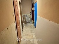 Eladó családi ház, Marcaltőn 20.9 M Ft, 4 szobás