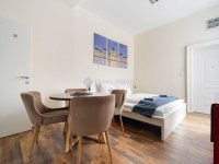 Eladó téglalakás, VI. kerületben 209 M Ft, 6 szobás