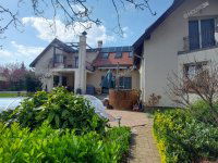 Eladó családi ház