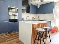 Eladó téglalakás, Pécsett 189.9 M Ft, 4 szobás