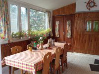 Eladó családi ház, Kisorosziban 89.9 M Ft, 3 szobás