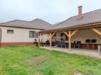 Eladó családi ház, Cserépfaluban 58 M Ft, 4 szobás