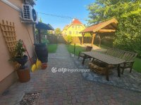 Eladó családi ház, Alsónémediben 169.9 M Ft, 7 szobás