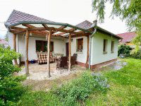 Eladó családi ház, Szigetszentmiklóson 79.9 M Ft, 3 szobás