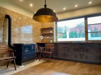 Eladó családi ház, Perbálon 199 M Ft, 4 szobás