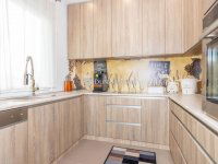 Eladó téglalakás, Zalaegerszegen 99.99 M Ft, 4 szobás