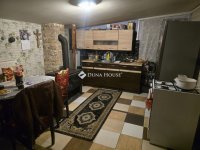 Eladó családi ház, Domonyban 37 M Ft, 3 szobás