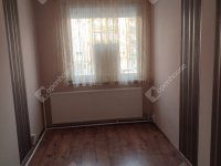 Eladó panellakás, Tatabányán 68.9 M Ft, 4 szobás