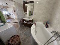 Eladó családi ház, XXI. kerületben 214.9 M Ft, 8 szobás