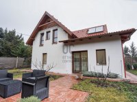 Eladó családi ház, Szentendrén 139 M Ft, 6 szobás