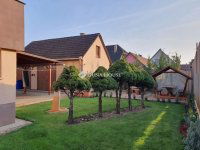 Eladó családi ház, Debrecenben 149 M Ft, 7 szobás