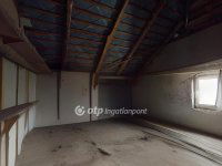Eladó családi ház, Tiszakeszin 11.5 M Ft, 3 szobás