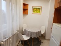 Kiadó panellakás, albérlet, Kecskeméten 150 E Ft / hó, 2 szobás