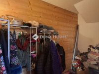 Eladó családi ház, Pécsett 115 M Ft, 4+1 szobás