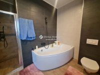 Eladó családi ház, Siófokon 190 M Ft, 5 szobás