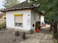 Eladó családi ház, Abonyban 9.8 M Ft, 1 szobás