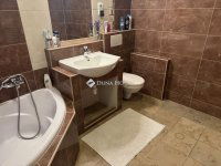 Eladó családi ház, XX. kerületben 99 M Ft, 7 szobás