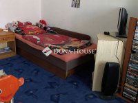 Eladó nyaraló, Balatonfenyvesen 37 M Ft, 4 szobás