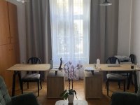 Eladó iroda, Pécsett, Király utcában 13 M Ft