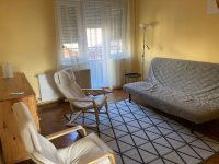 Kiadó téglalakás, albérlet, Pécsett, Sánc utcában, 2+1 szobás