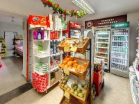 Eladó családi ház, Tótvázsonyban 180 M Ft, 4+1 szobás