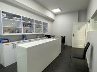 Kiadó üzlethelyiség, Debrecenben 500 E Ft / hó