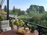 Eladó családi ház, Pécsett 170 M Ft, 1 szobás