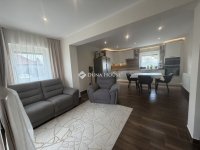 Eladó családi ház, Péren 99.9 M Ft, 4 szobás