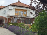 Eladó családi ház, Mecseknádasdon 149.99 M Ft, 6 szobás