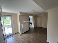 Eladó családi ház, Pécsett 82 M Ft, 3 szobás