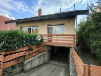 Eladó családi ház