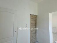 Eladó üzlethelyiség, Jászberényben 79 M Ft