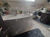 Eladó családi ház, Debrecenben 220 M Ft, 3 szobás