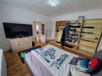 Eladó családi ház, Baján 49.999 M Ft, 4 szobás