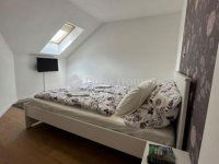 Eladó téglalakás, VI. kerületben 174.9 M Ft, 6 szobás