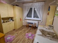 Eladó családi ház, Kecskeméten 89.9 M Ft, 5 szobás