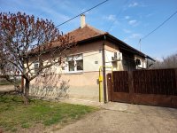Eladó családi ház, Hatvanban 65 M Ft, 3 szobás