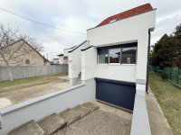 Eladó családi ház, XVIII. kerületben 149.9 M Ft, 6 szobás