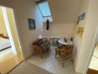 Eladó családi ház, Pécsett 107 M Ft, 5 szobás