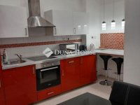 Eladó téglalakás, VII. kerületben 75 M Ft, 1 szobás