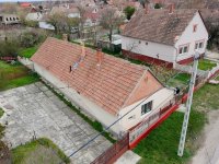 Eladó családi ház, Szabadszálláson 24.99 M Ft, 3 szobás