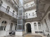 Eladó téglalakás, V. kerületben 65.5 M Ft, 2 szobás