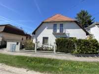 Kiadó családi ház, albérlet, Komáromban 501 E Ft / hó