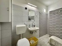 Eladó téglalakás, Pécsett 99 M Ft, 5 szobás