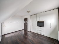 Eladó családi ház, Budaörsön 235 M Ft, 4 szobás