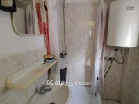 Eladó családi ház, Pécsett 18.99 M Ft, 1 szobás